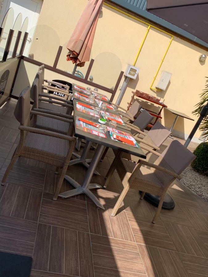 Le Logis De La Lys Hotel Aire-sur-la-Lys Exterior foto