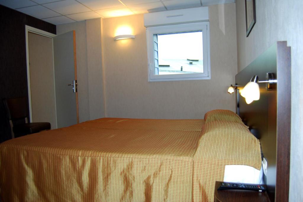 Le Logis De La Lys Hotel Aire-sur-la-Lys Cameră foto