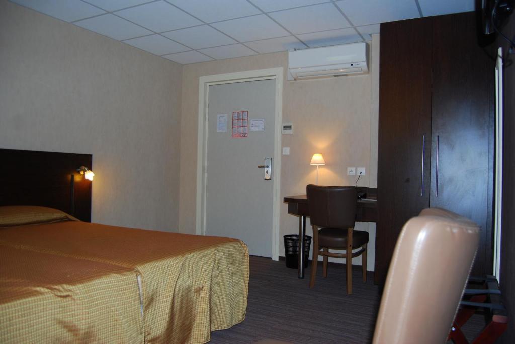 Le Logis De La Lys Hotel Aire-sur-la-Lys Cameră foto